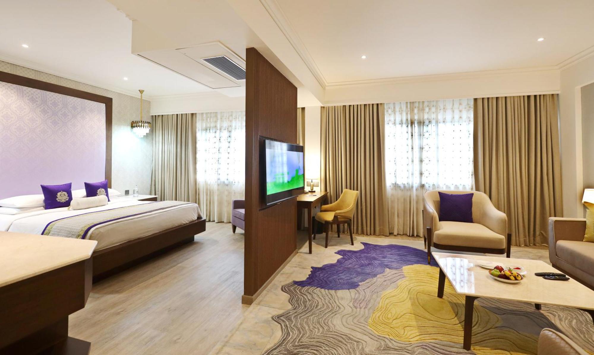 Vivanta Bengaluru Residency Road Exterior photo