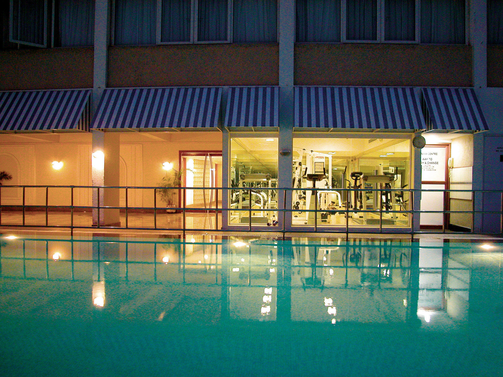 Vivanta Bengaluru Residency Road Amenities photo